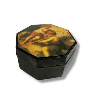 Papier Mache Trinket Box Lidded Lined 2.75 Inch Diameter Child Shepherd